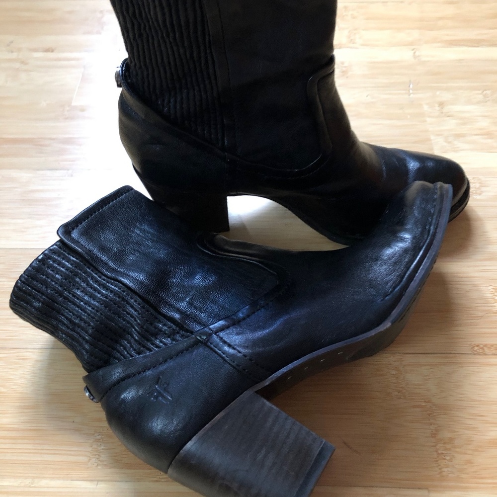 Frye Lucinda Scrunch Short Boot